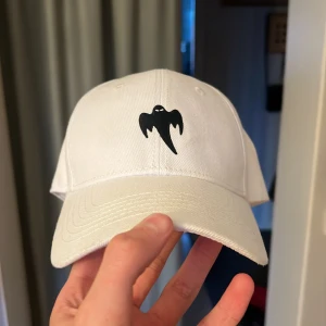 Koenigsegg keps - Säljer denna då den inte blev använd så mycket, därav konditionen 10/10 köpte för 650kr för ca 1.5 år sen
