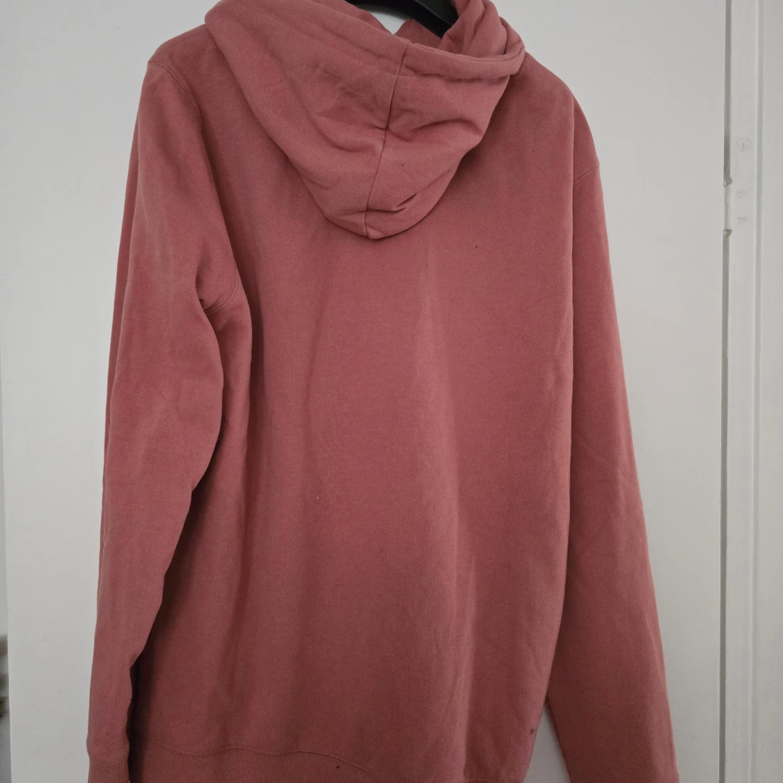 Rosa hoodie från 157 - 1