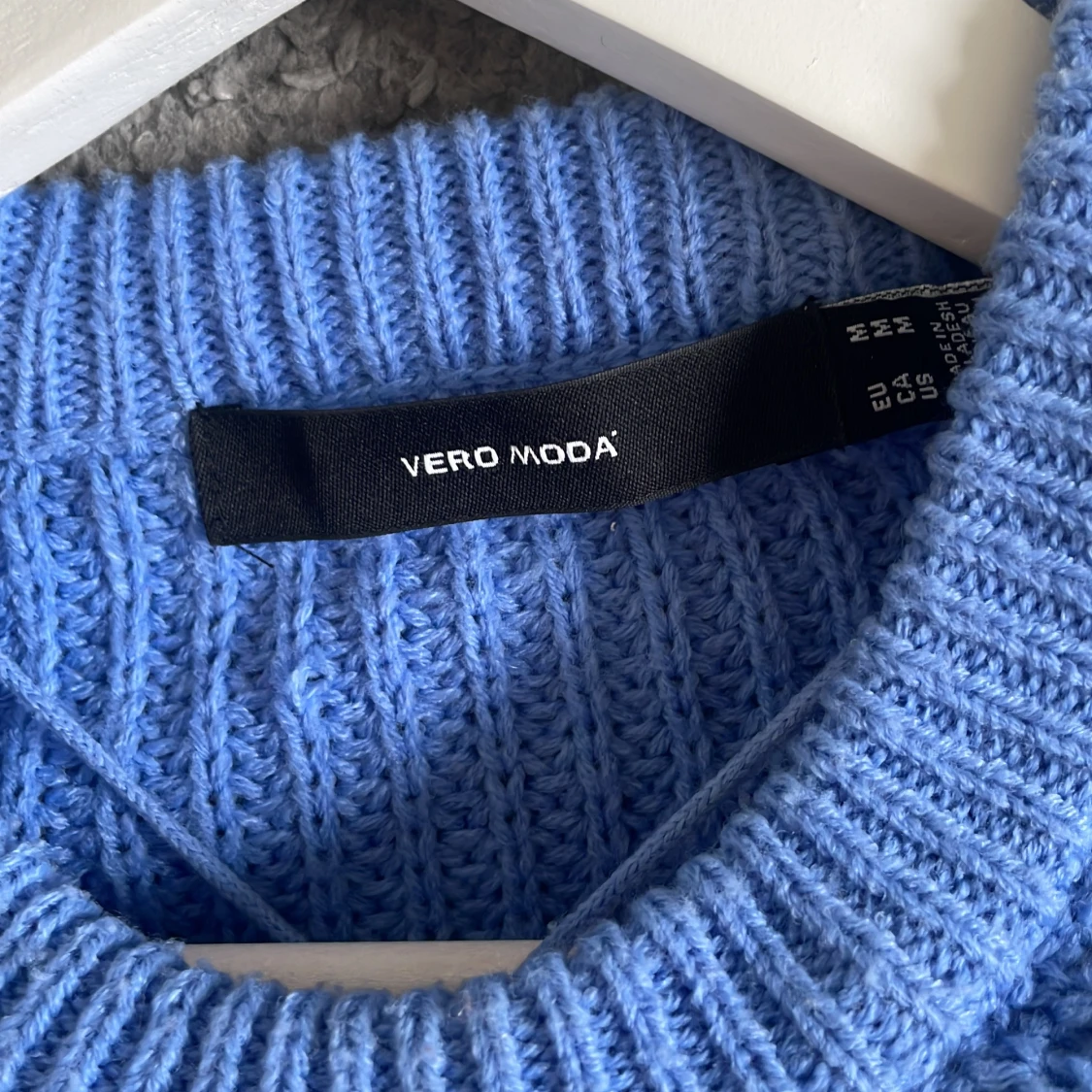 Blå stickad tröja från Vero Moda - 2