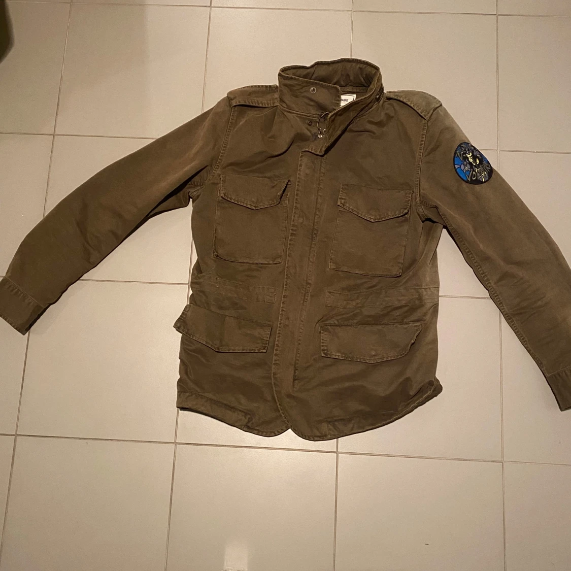 Olivgrön jacka från Zadig & Voltaire