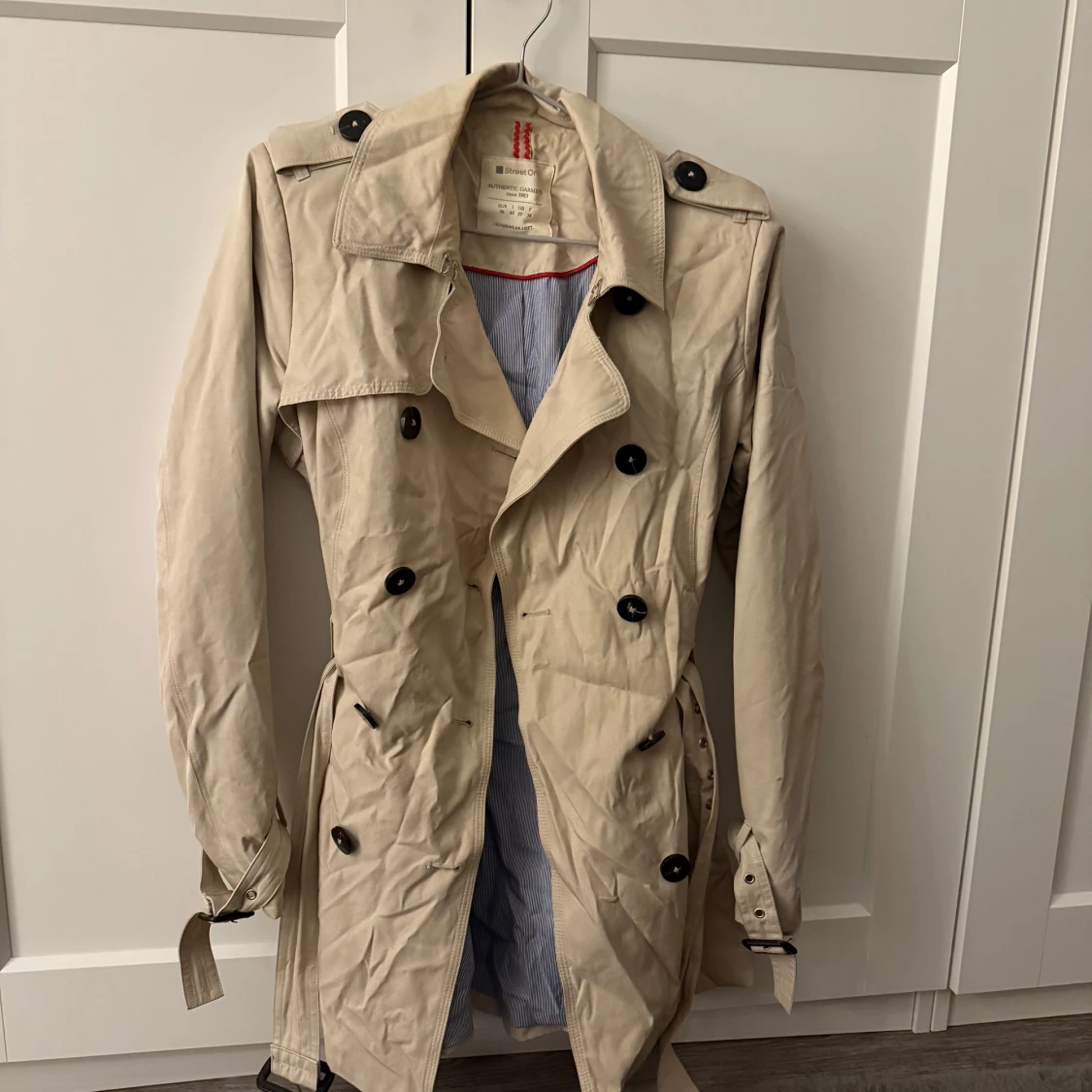 Beige trenchcoat från Street One