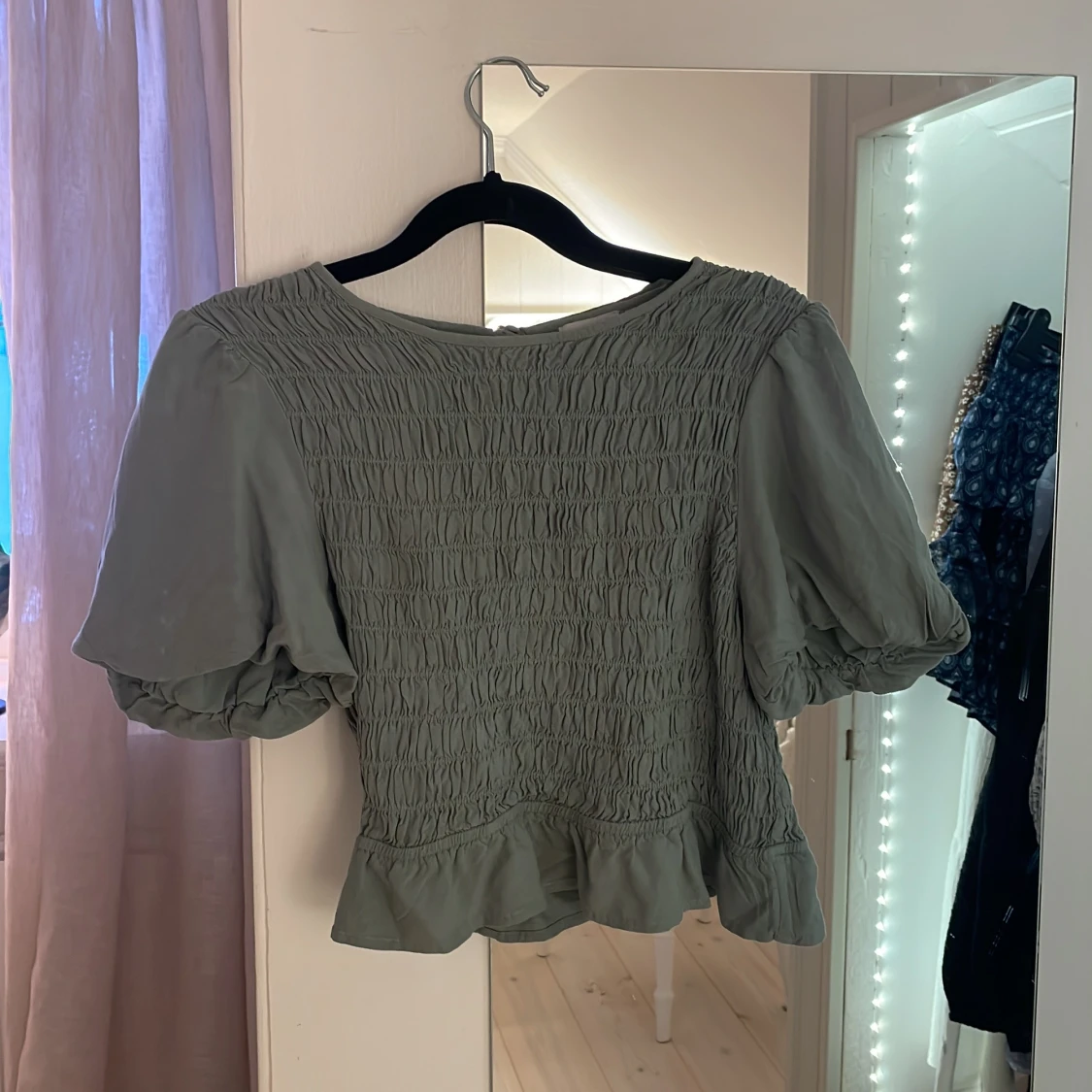 Grön topp från Bubbleroom - 1