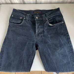 Nudie Grim Tim - Tjena, säljer mina Nudie Jeans i den trendiga modellen Grim Tim. Jeansen är knappt använda och sitter slim fit, cond 9/10. Nypris: 1899kr, hör av er vid minsta intresse//Anton