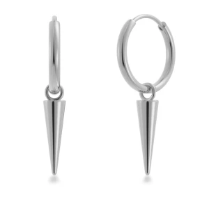 Silverörhängen med spetsig hängande detalj - Snygga och moderna silverörhängen med en stilren design. De har en rund form med en spetsig hängande detalj som ger en edgy look. Perfekta för att ge din outfit en extra touch av stil.Säljer pgr av att dom inte kommer till användning köpta i oktober förra året o knappt använda box följer med ❤️KÖP VIA PLICK  ,Köpars står för frakt ❤️