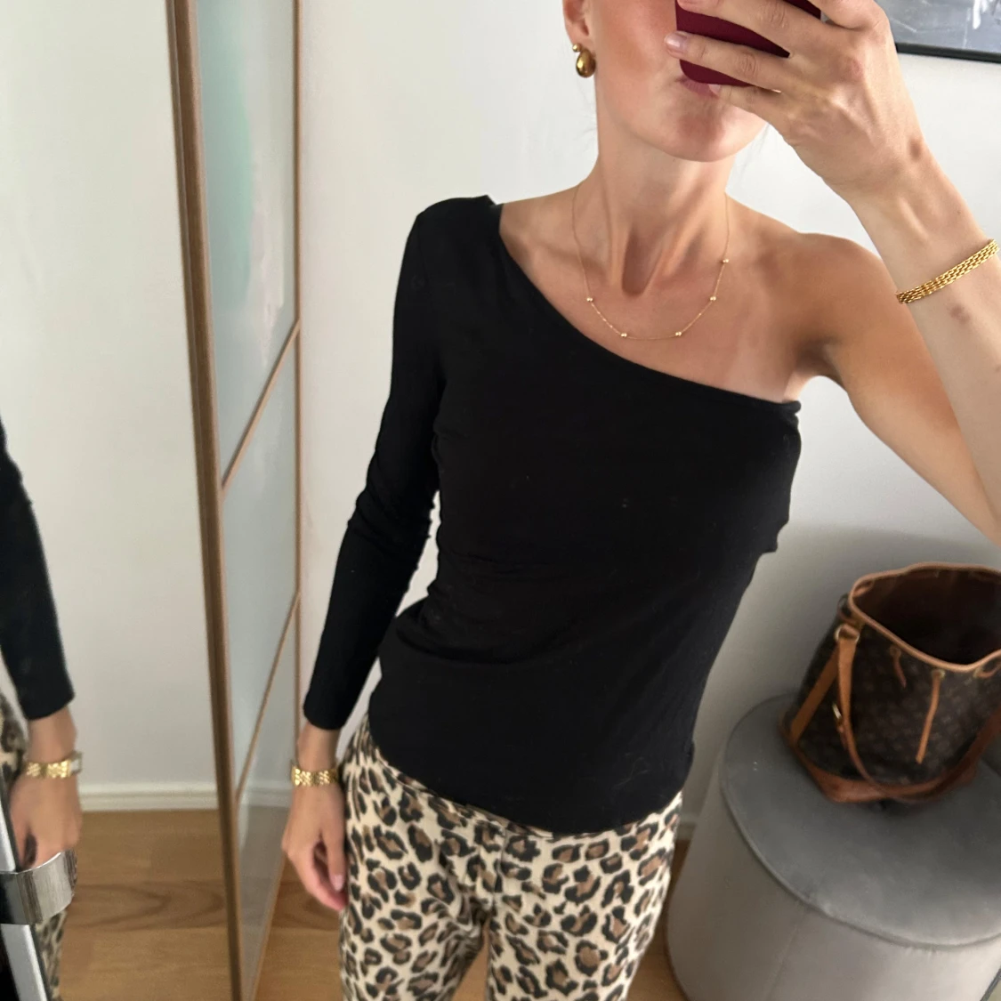 One shoulder topp - 1