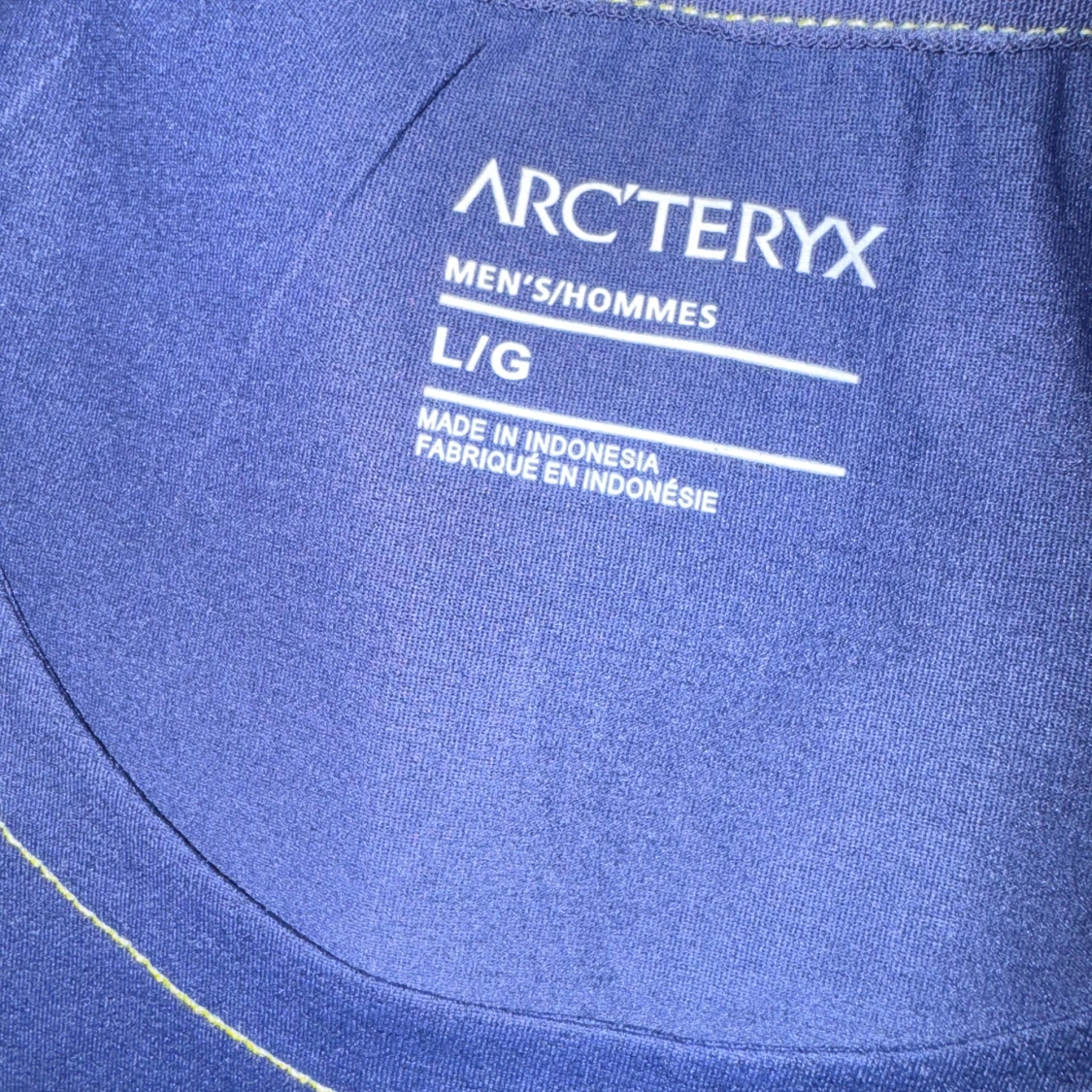 Blå funktions-t-shirt från Arc'teryx med grafiskt tryck - 2