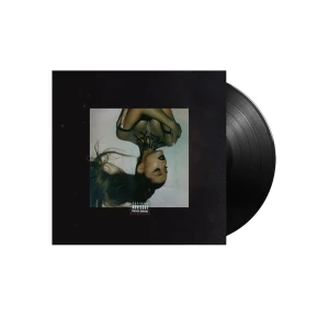Thank U, Next (Ariana Grande) Vinyl  - Köptes originellt för 579 kr. Vinyl i toppskick – ALDRIG spelad! Skivan är i mint condition och har aldrig spelats. Omslaget är helt och utan minsta slitage. Perfekt för samlare eller dig som vill ha den som ny. Hör av dig vid frågor! 🤍🤍 