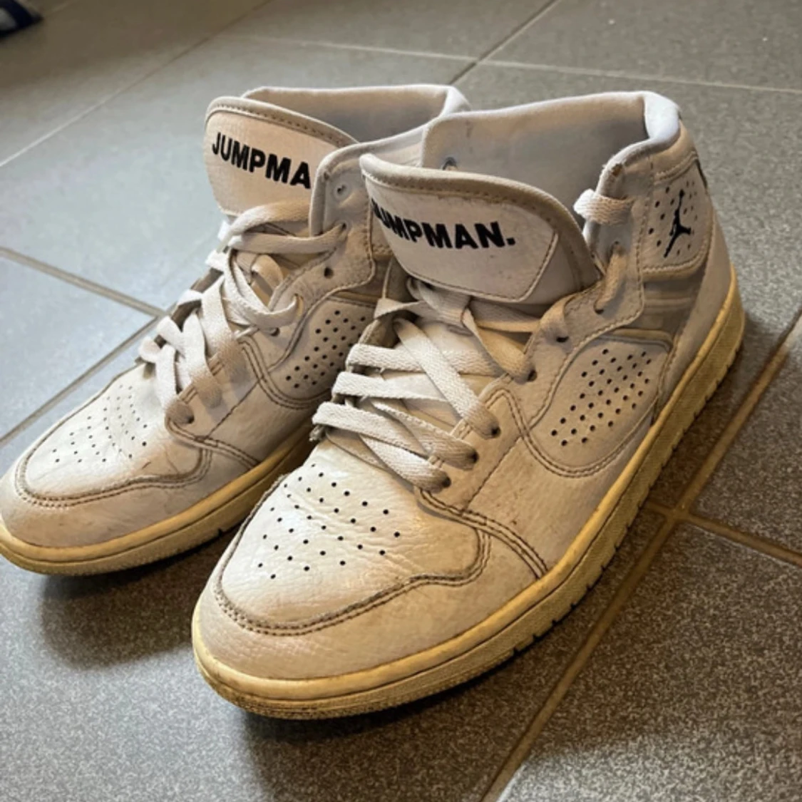 Gråa sneakers Jumpman - 1