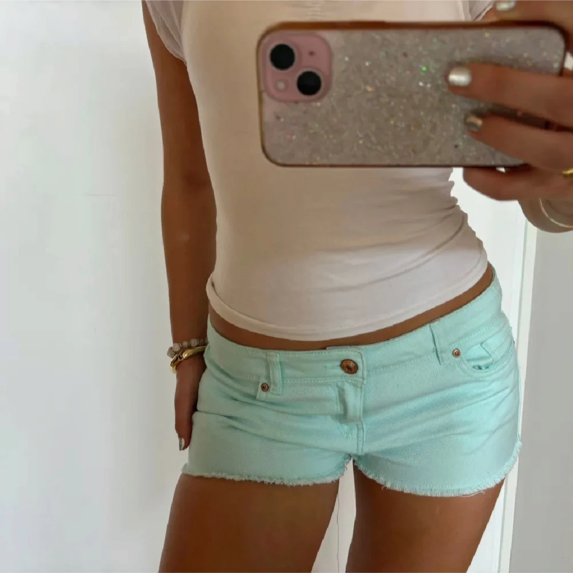 Turkosa jättesnygga shorts