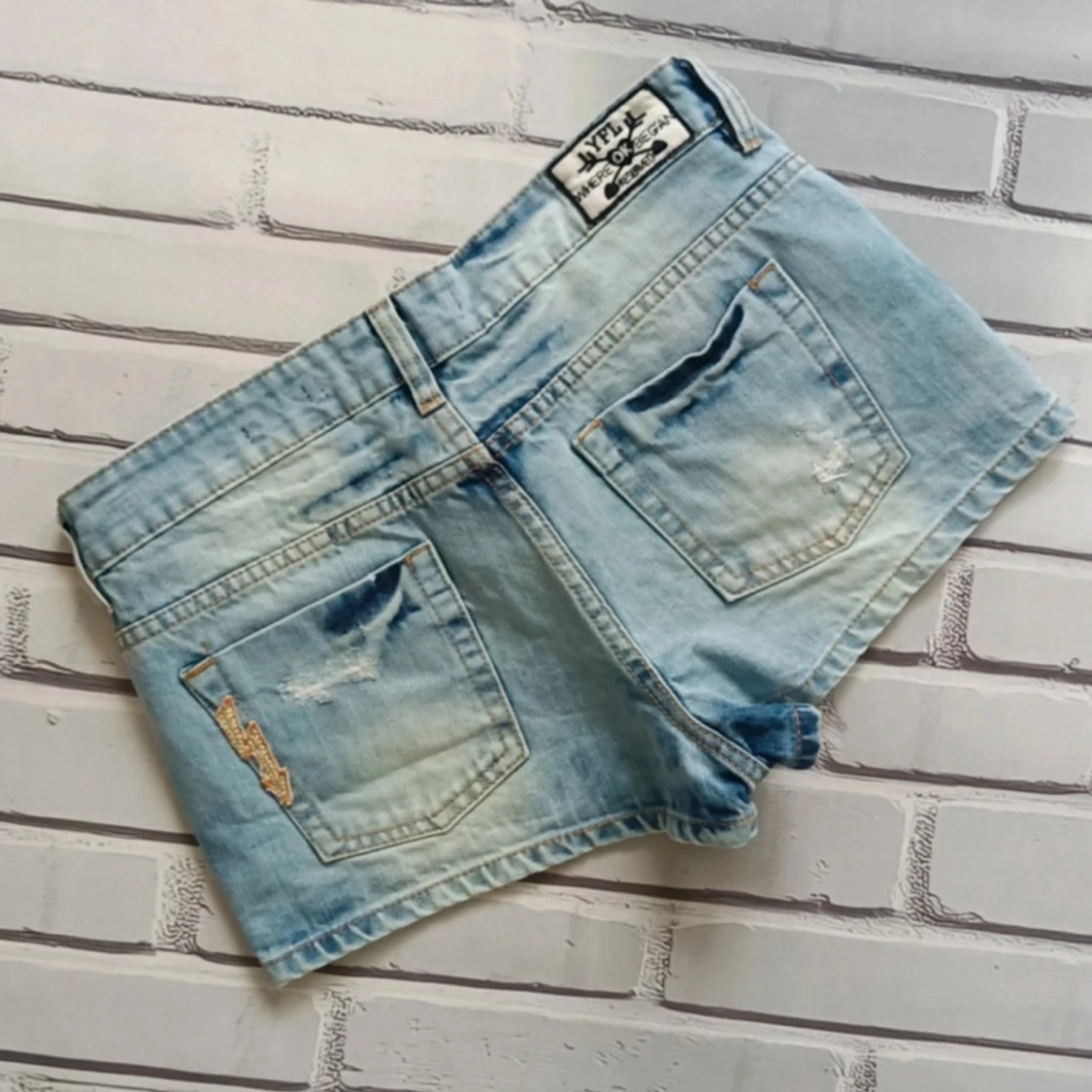 Unika Lågmidjade jeansshorts - 2