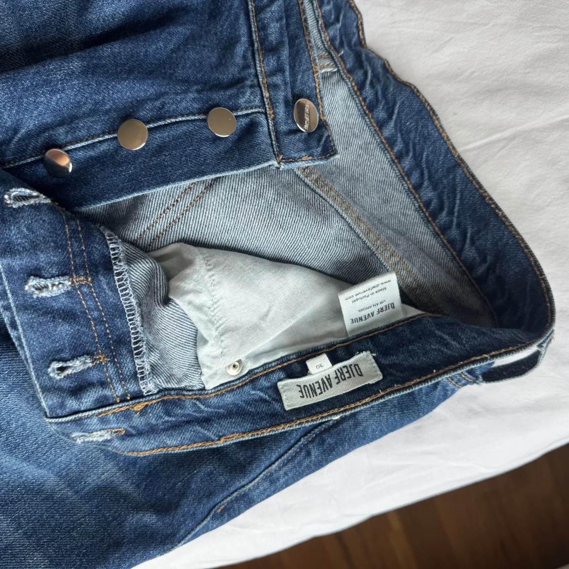 Blå raka jeans från Djerf Avenue - 2