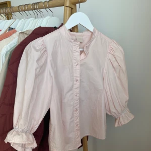 Rosa blus - Jättesöt 