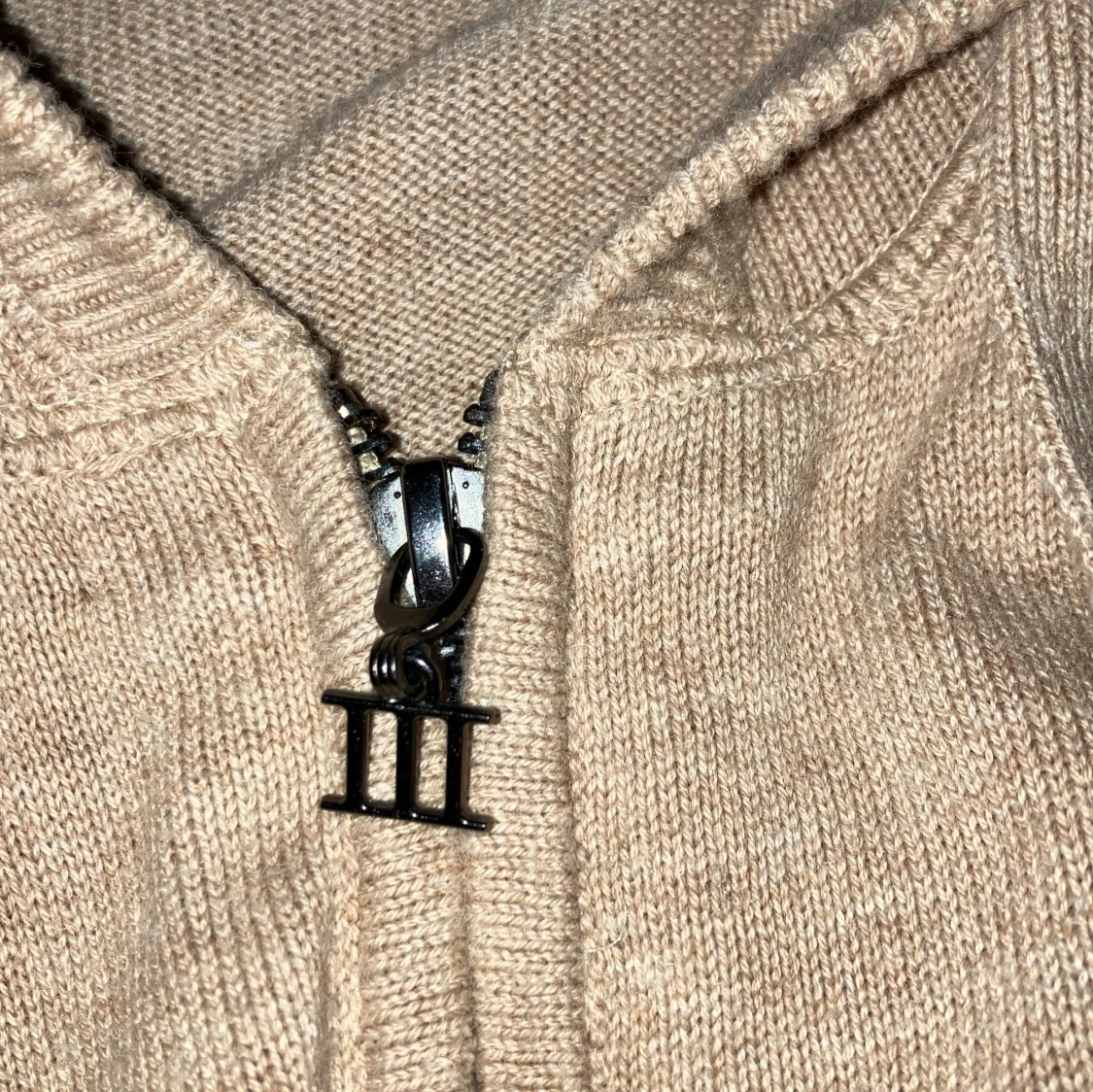 Beige hoodie från Tresanti - 3