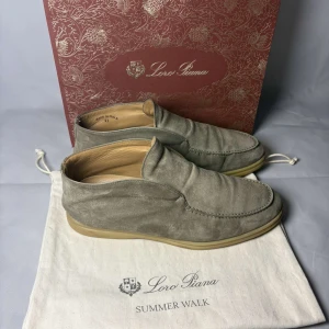 Loro piana skor  - - Model: Loro piana openwalk - condition: 7/10- eu size: 41 fit 42 - retail prize: 12099 SEK