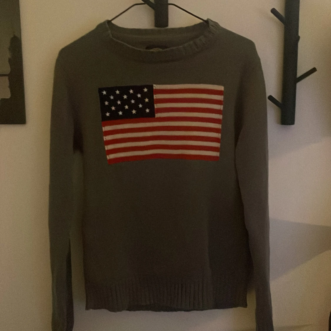 Stickad grå tröja ifrån Crocker