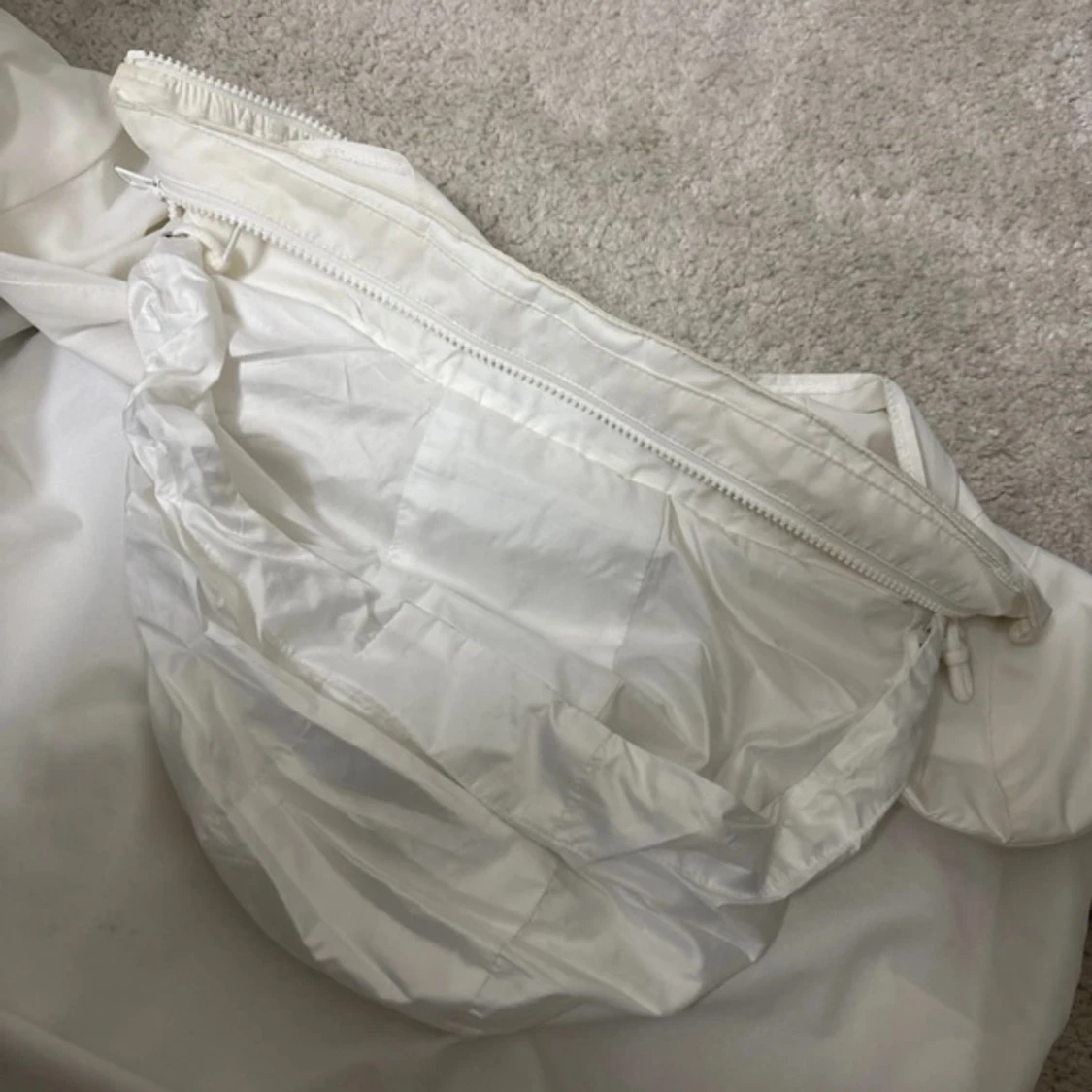 Vit vindjacka från GANT - 3