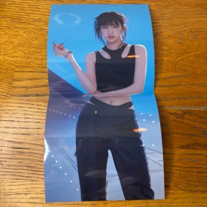 Ive Yujin poster   - Från I’ve Ive Album