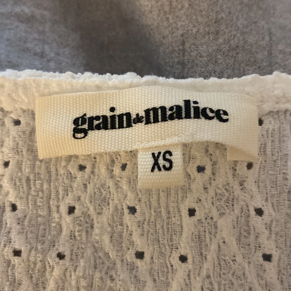 Vit blus med spets från Grain de Malice - 1