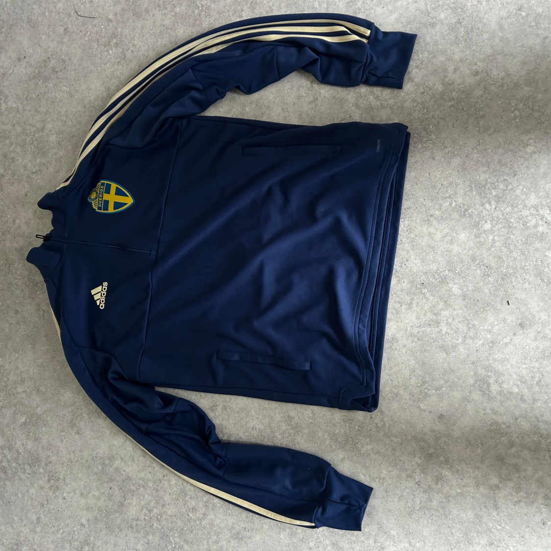 Svenska landslaget Adidas träningströja