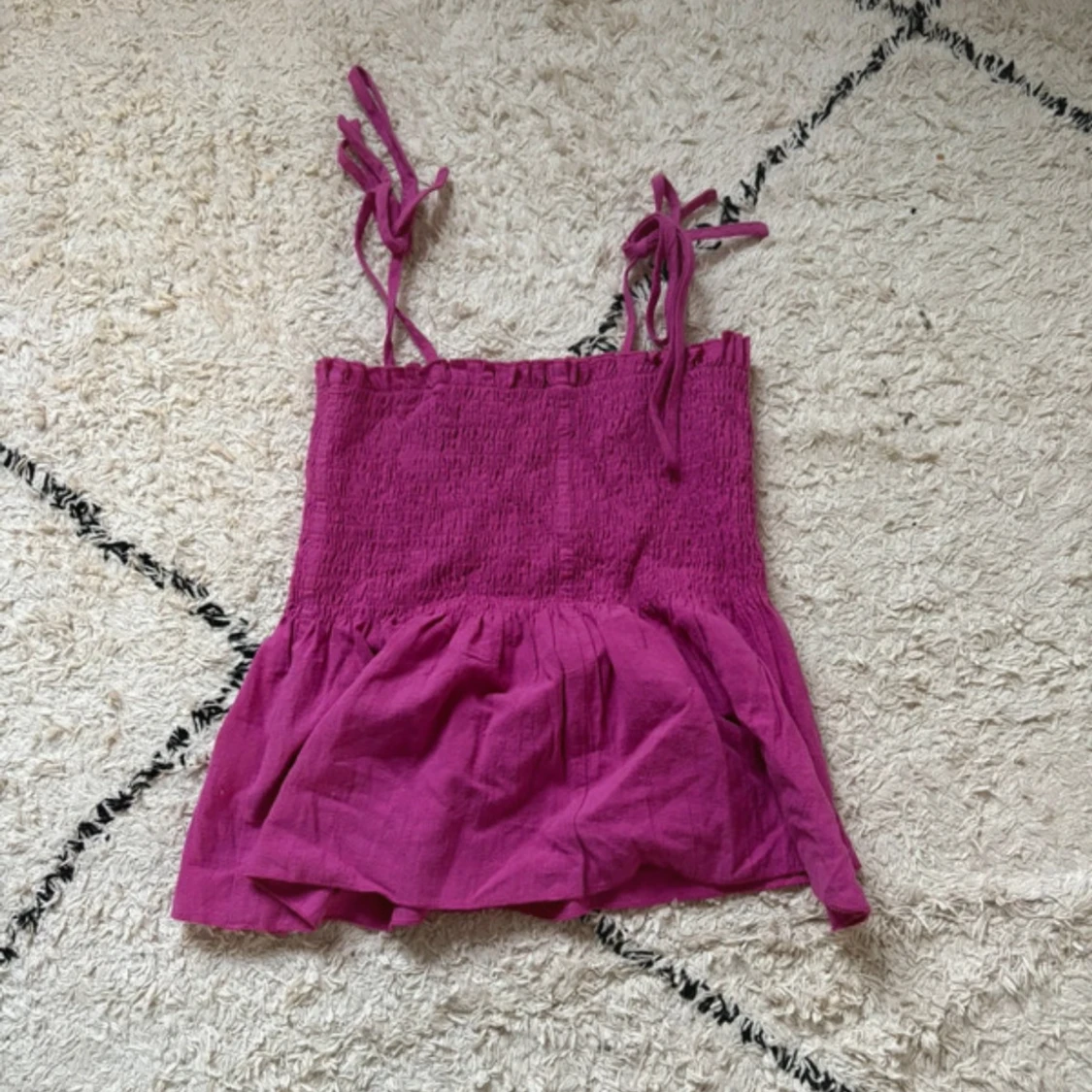 Rosa smockad linnetopp från Shein - 2