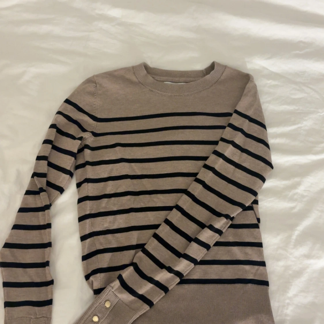 Beige randig tröja Holly & Whyte - 1