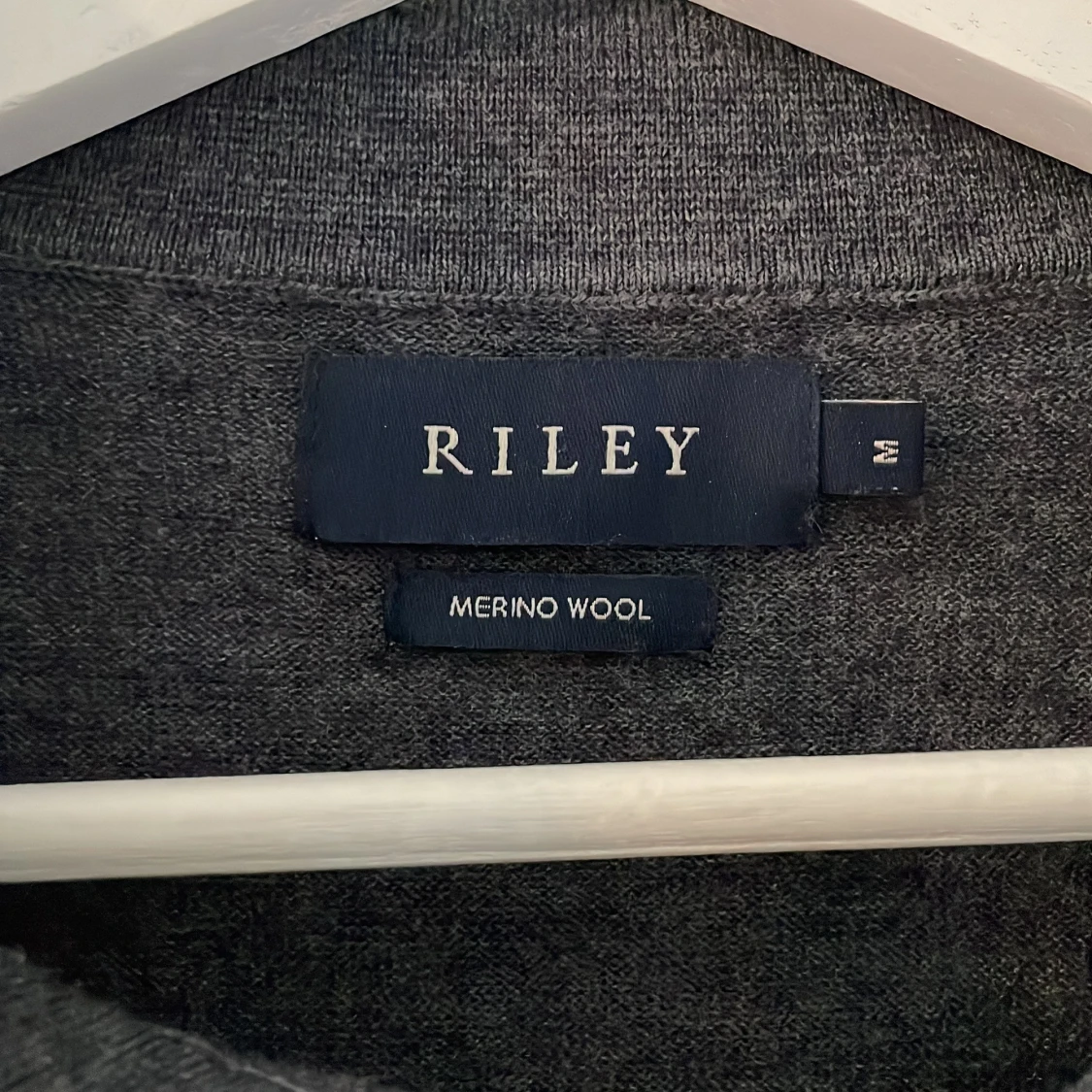 Mörkgrå merinoull pikétröja Riley - 1