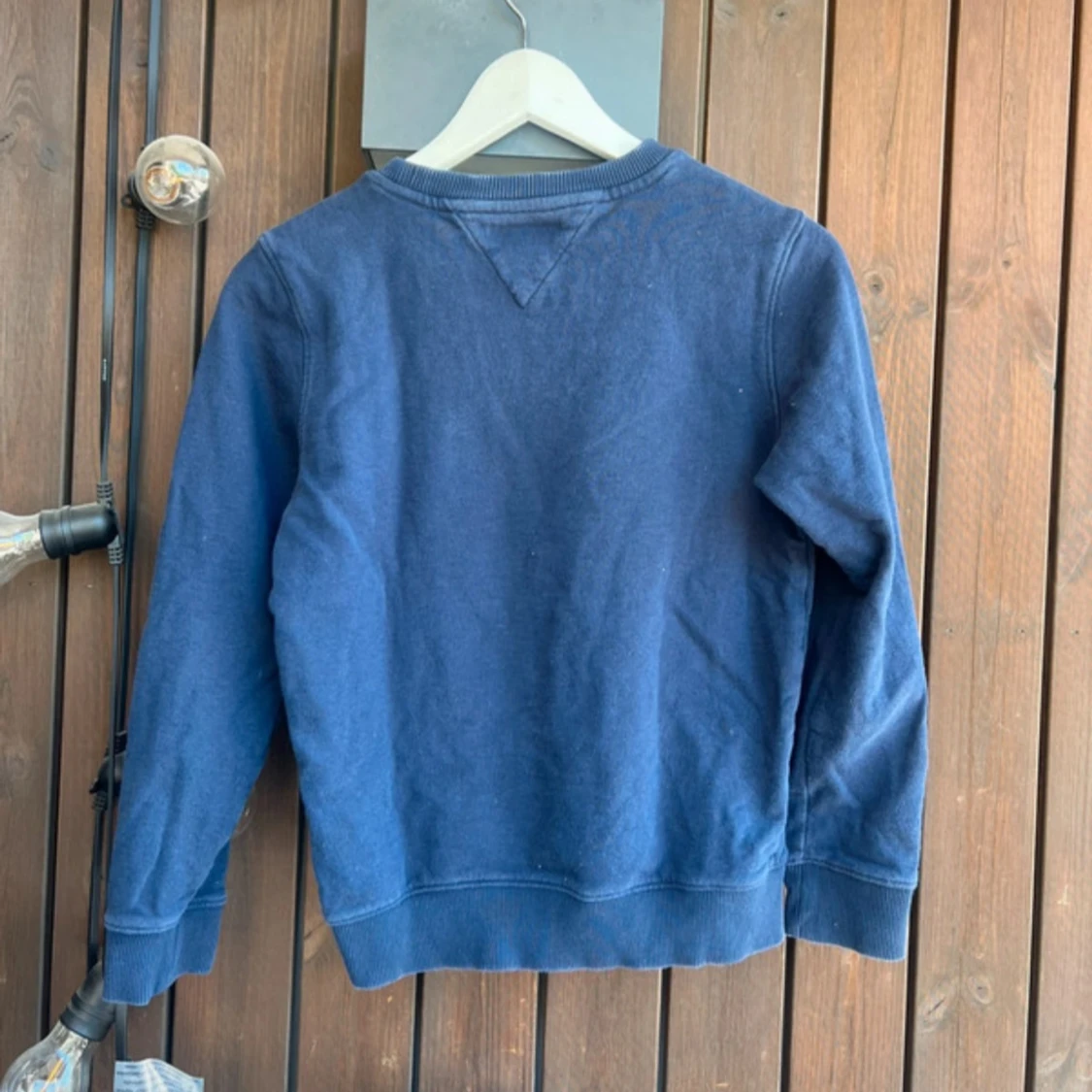 Blå sweatshirt från Tommy Hilfiger - 4