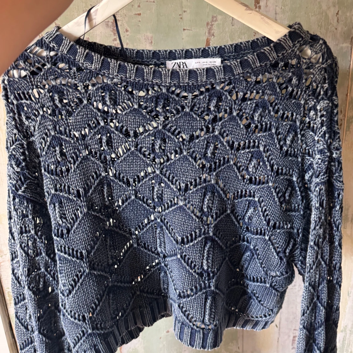 Blå virkad tröja från Zara