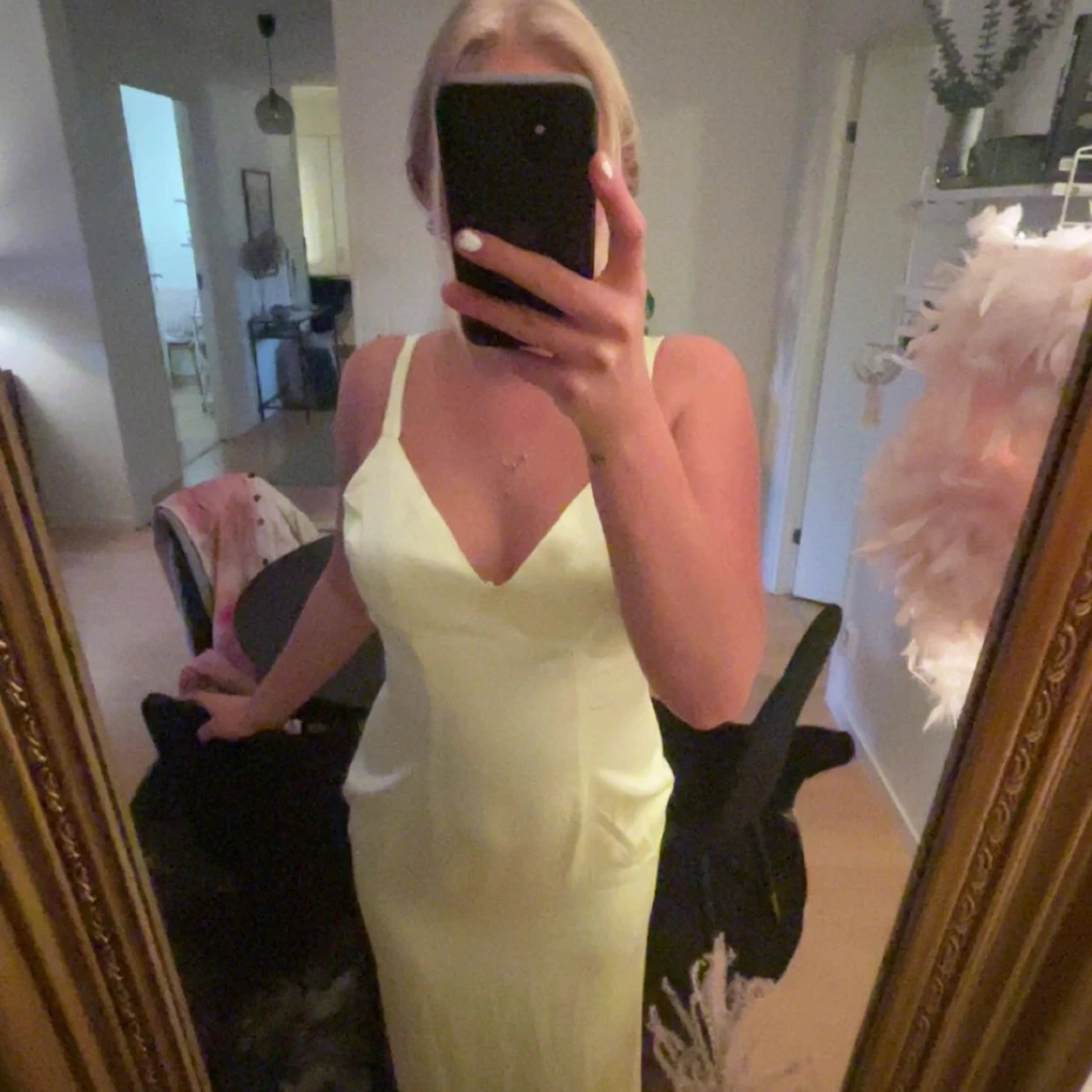 Ljusgul långklänning - 2