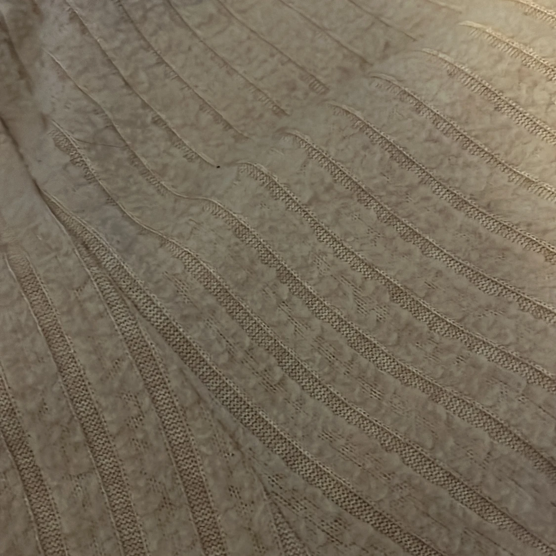 Beige ribbade mjukisbyxor - 1