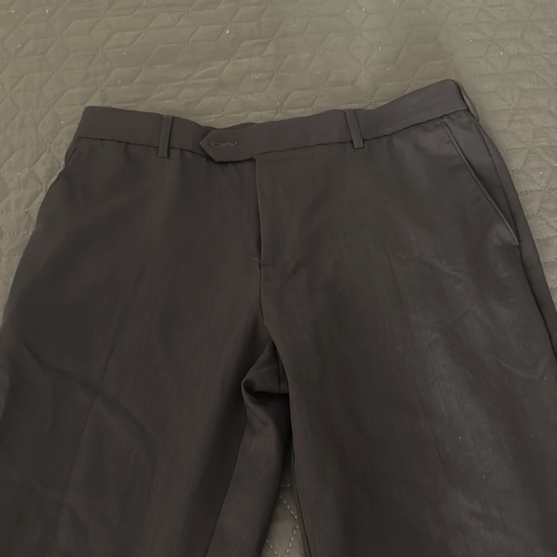 Svarta kostymbyxor från Farah - 1