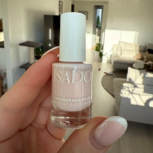 Isadora nagellack - Helt ny! Säljer då jag redan hade den färgen 🌸