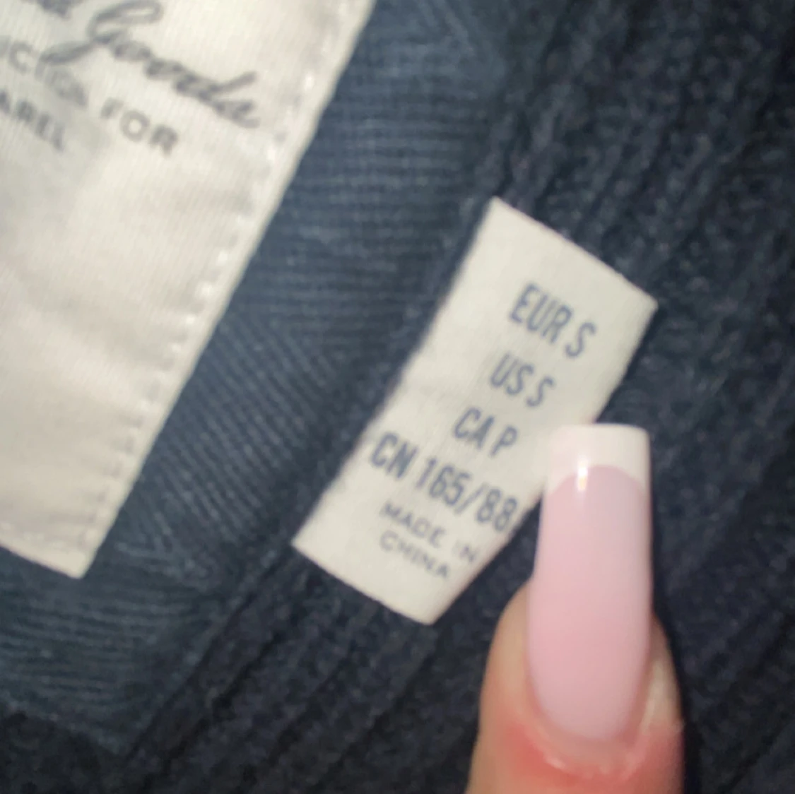 Mörkblå stickad kofta från H&M L.O.G.G. - 2