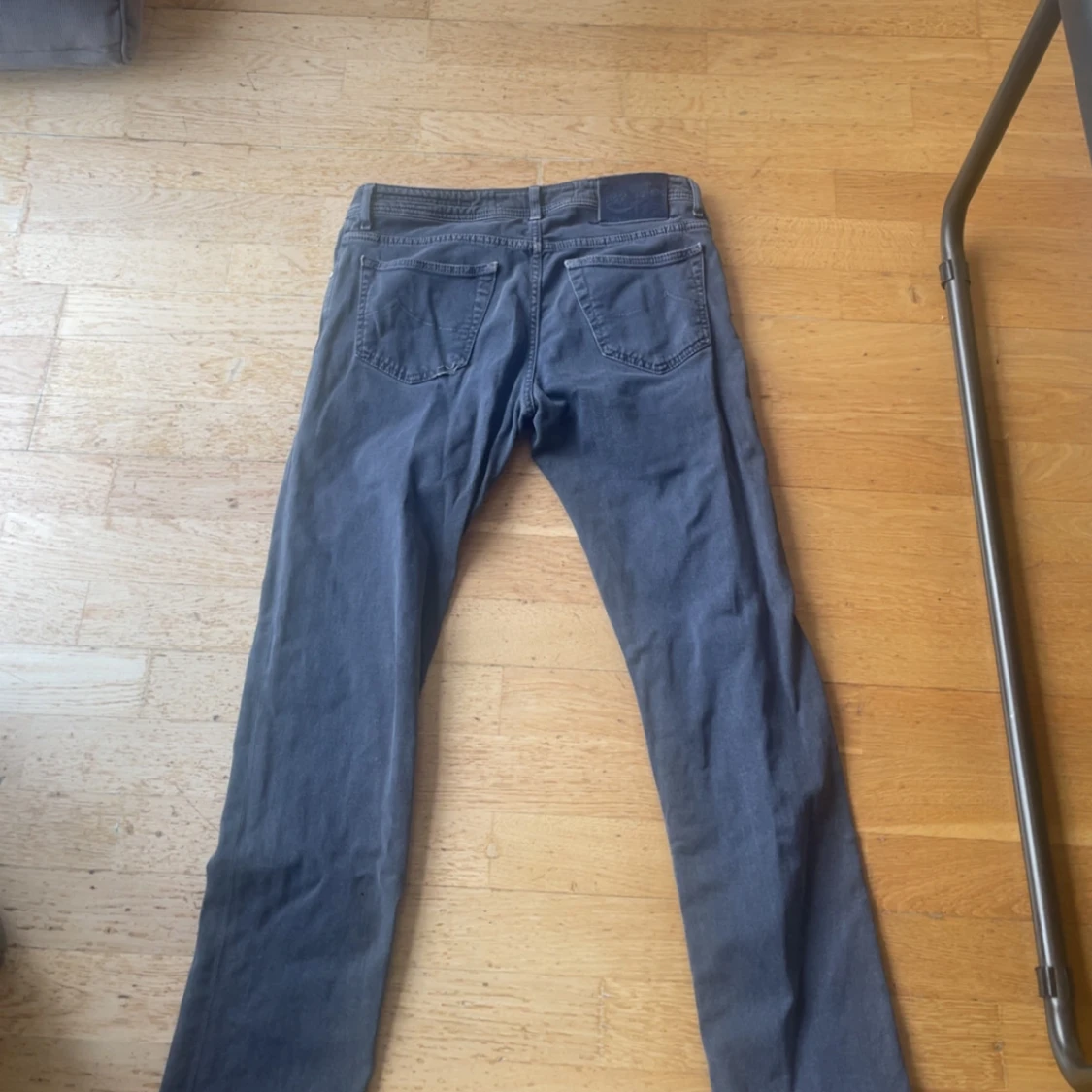 Grå jeans från Jacob Cohen - 3