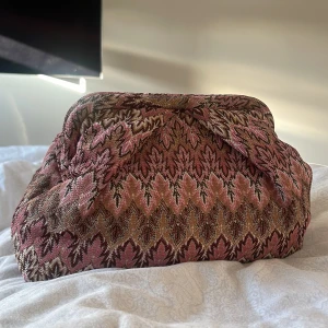 Beck söndergaard - Beck söndergaard clutch 