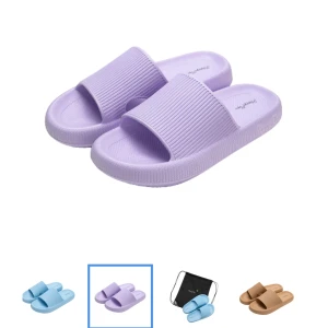 Happyflopps - Ljuslila happyflopps, väldigt mjuka. Nypris 300kr. Aldrig använda. Frakt betalas av köparen. 