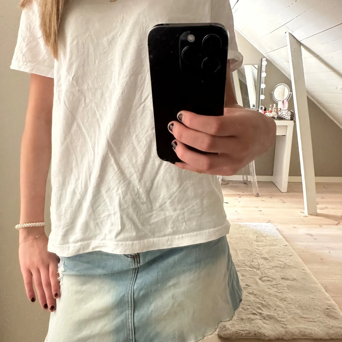 Jätte söt jeanskjol!