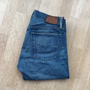 Ralph Lauren jeans  - Ralph Lauren jeans | Storlek: W31 L32 | Skick: Mycket bra | Passform: Loose fit/Baggy | Nypris: 1700kr