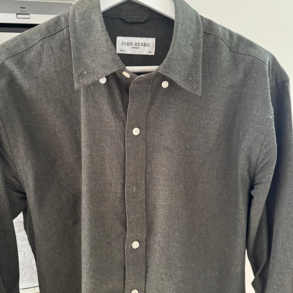 Mörkgrön skjorta från John Henric - 1