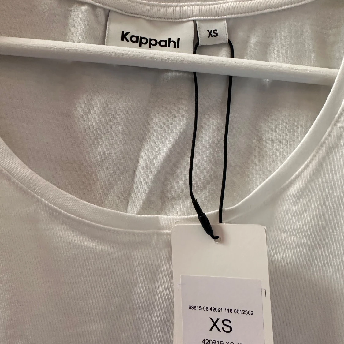 Vit t-shirt från Kappahl - 2