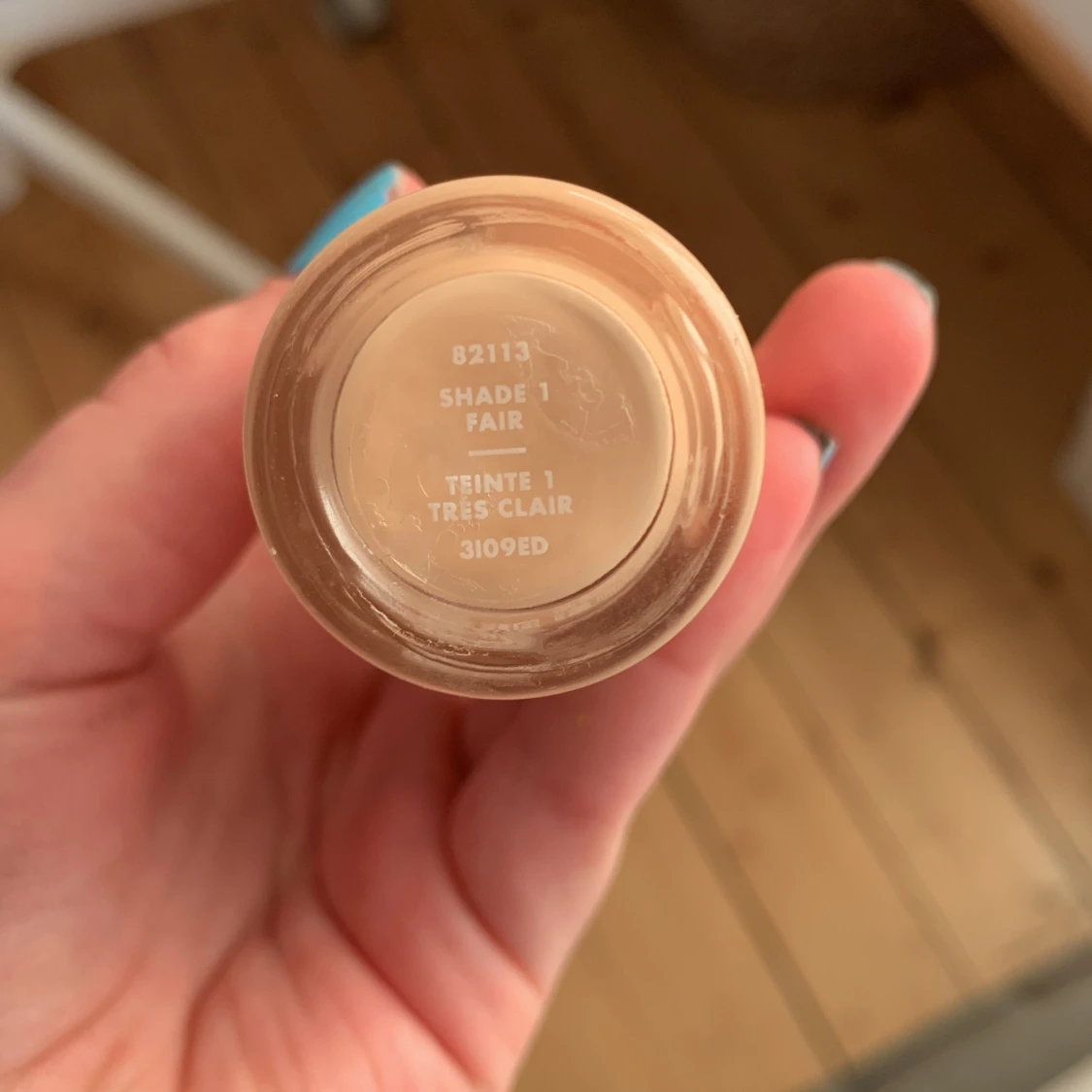 e.l.f. Halo Glow Liquid Filter Shade 1 Fair - 2