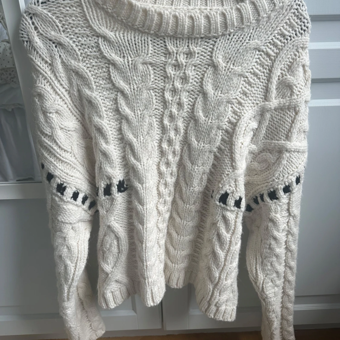 Stickad tröja - 2