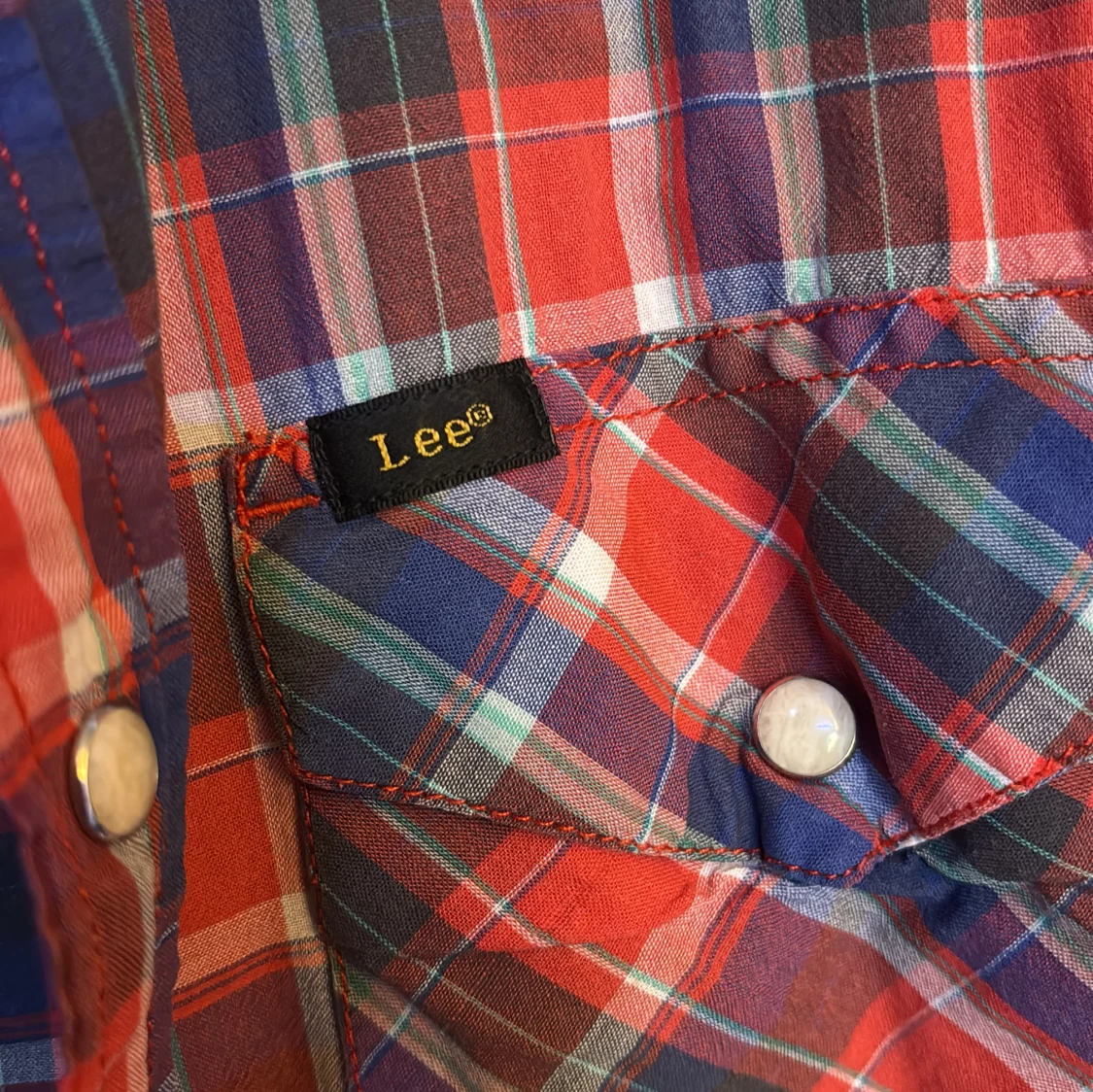 Rutig kortärmad skjorta från Lee - 2