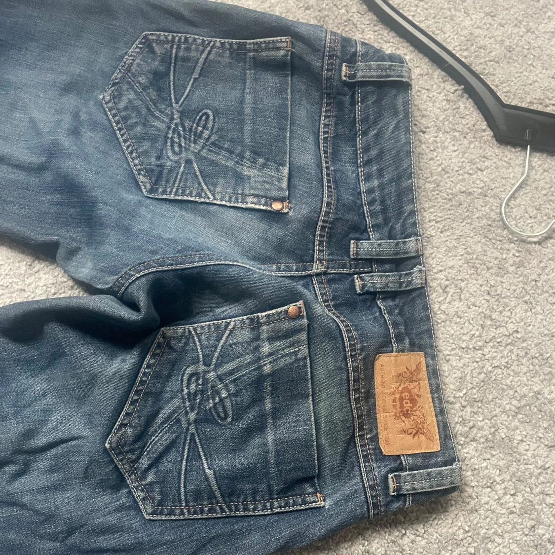 Lågmidjade bootcut jeans från Esprit - 2