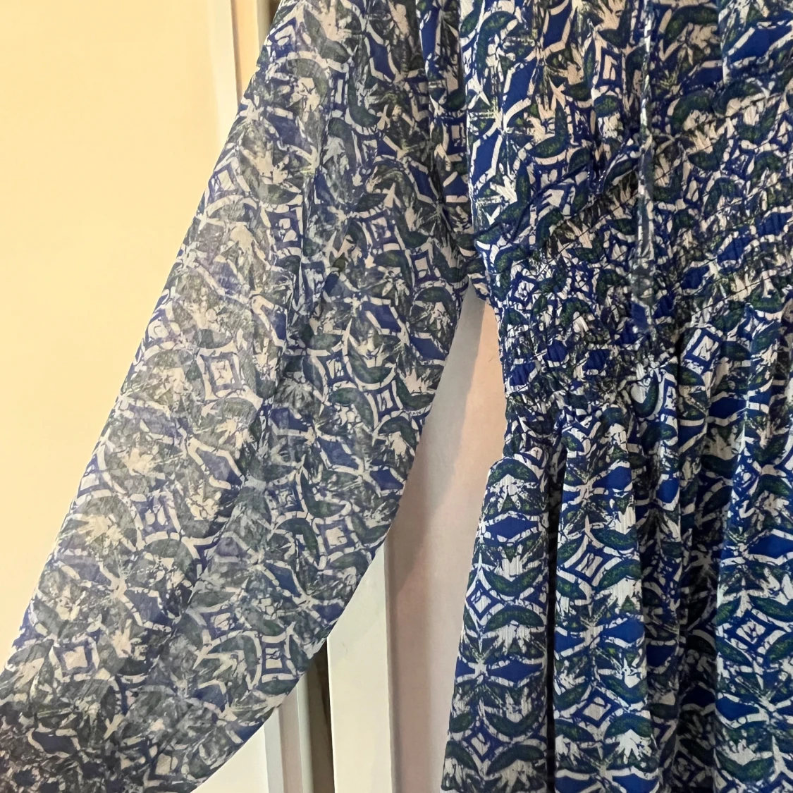 Mönstrad klänning  - 2