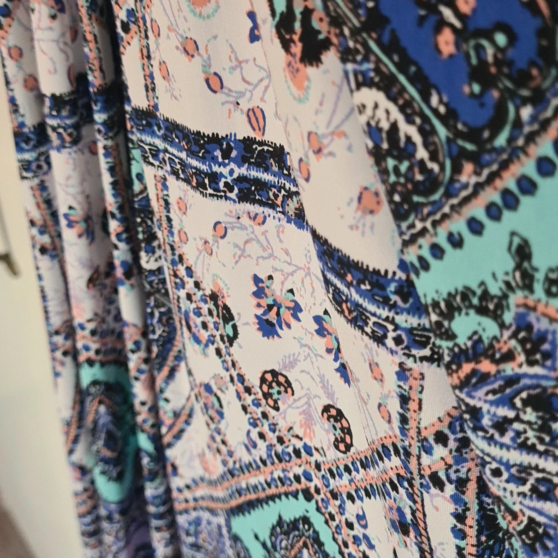 Mönstrad långklänning från  Ilse Jacobsen i storlek M - 3