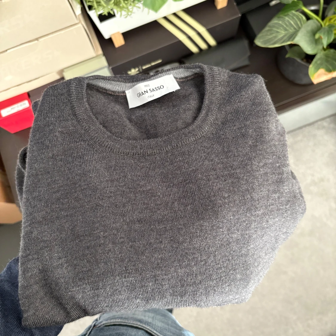 Mörkgrå merinoullströja Gran Sasso