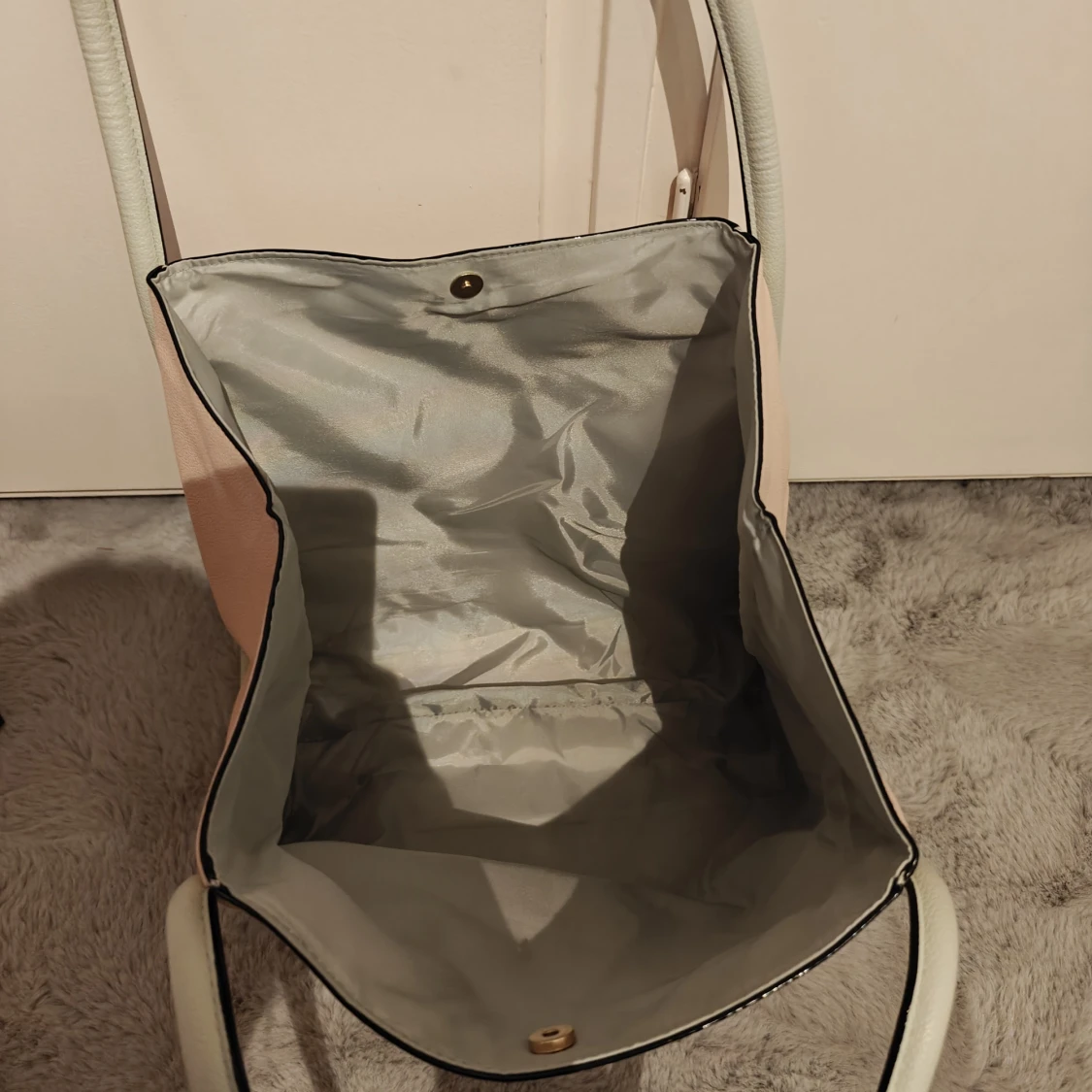 Ljusrosa axelväska från Victoria's Secret - 3