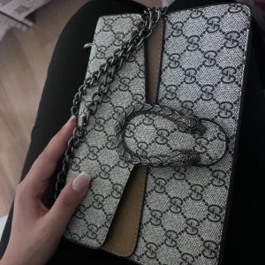 Väska  - Fin väska 🥰