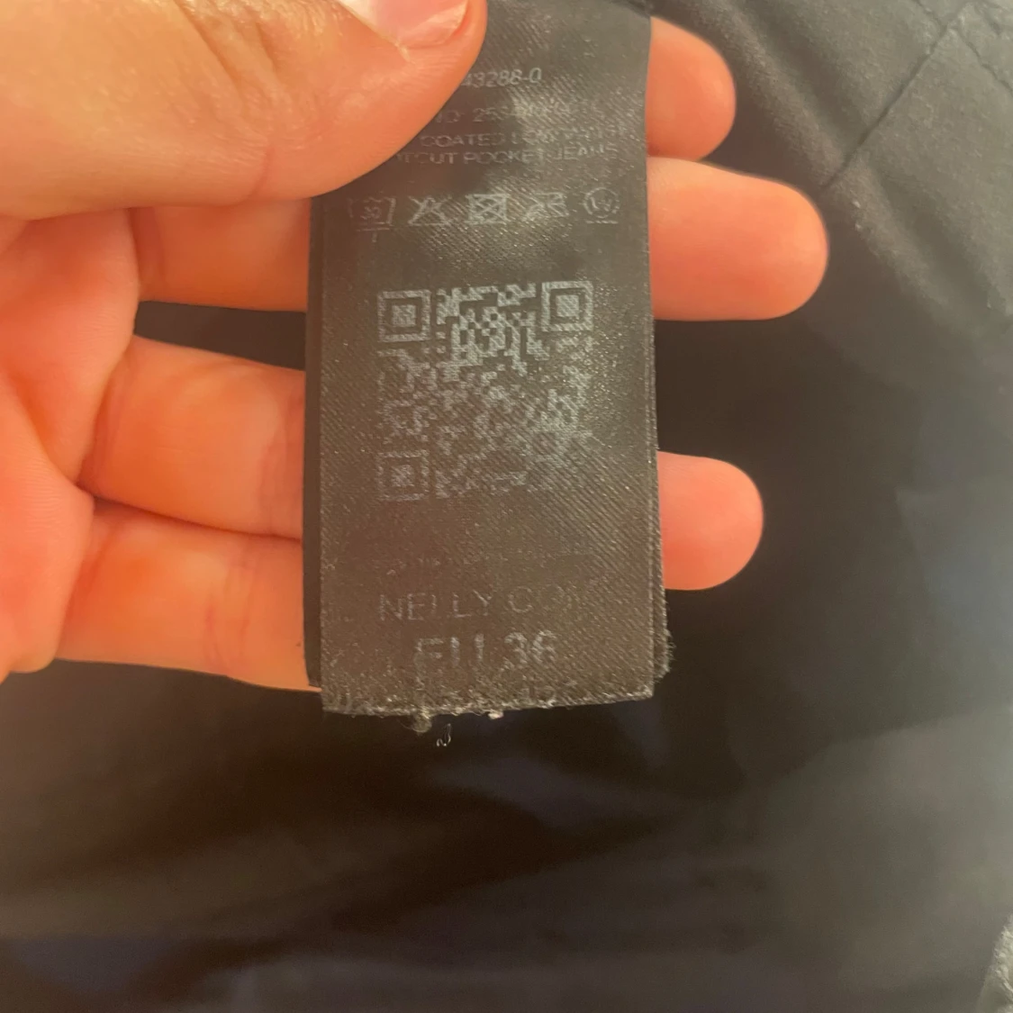 Svarta bootcut byxor från Nelly - 2